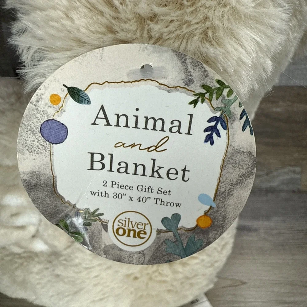 Silver One Dog Animal and Throw Blanket 2 Piece Gift Set 30
